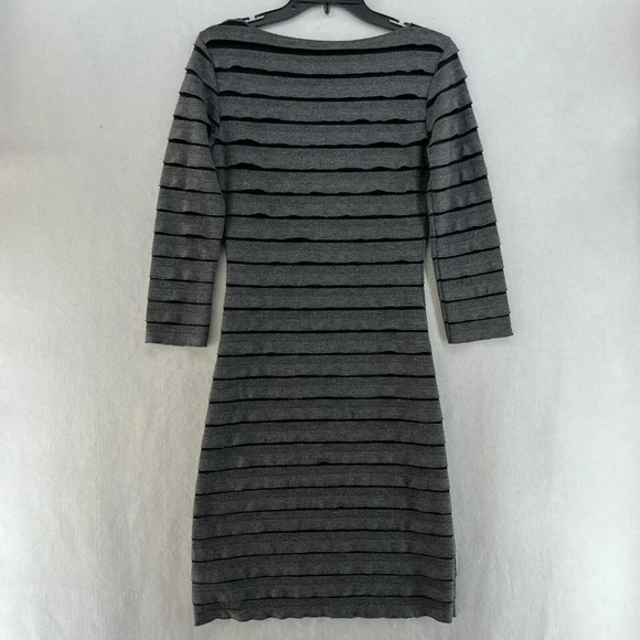 Max Studio Mini Dress Sz M Black Gray Scoop Neck Striped 3/4 Sleeve Stretch - Picture 2 of 10